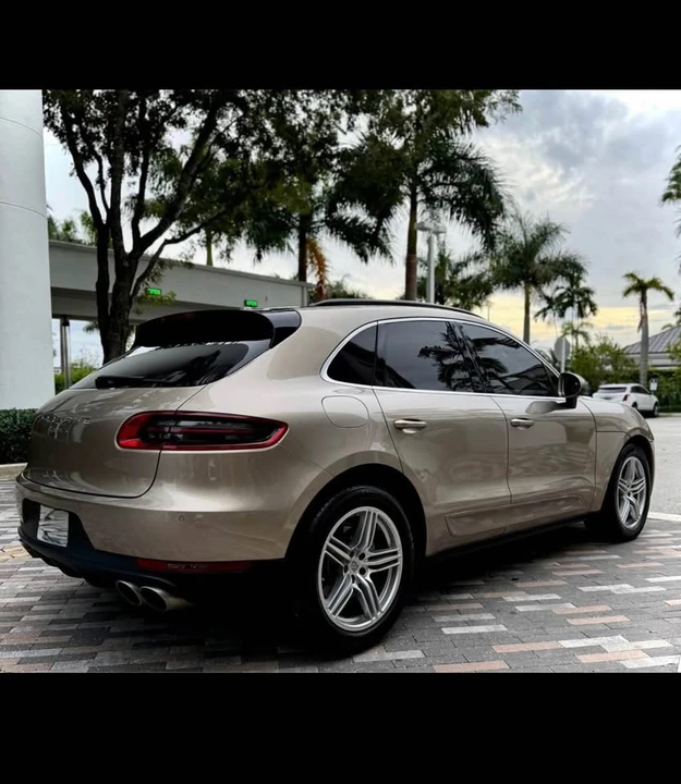 2015 Porsche Macan S - Image 8 of 10