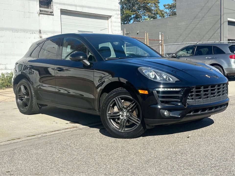 2015 Porsche Macan S - Image 2 of 16