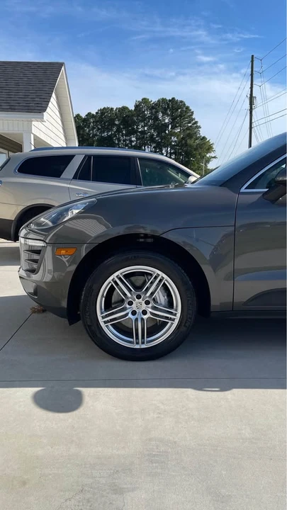 2015 Porsche Macan S - Image 8 of 18