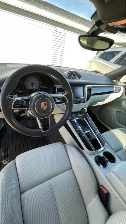 2015 Porsche Macan S - Image 17 of 18