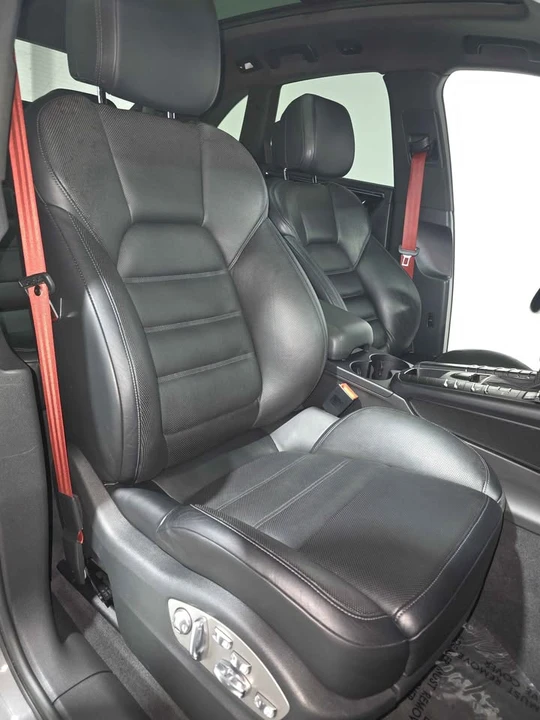 2015 Porsche Macan S - Image 11 of 15
