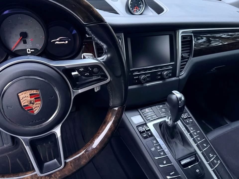 2015 Porsche Macan S - Image 12 of 15