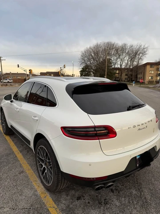 2015 Porsche Macan S - Image 2 of 9