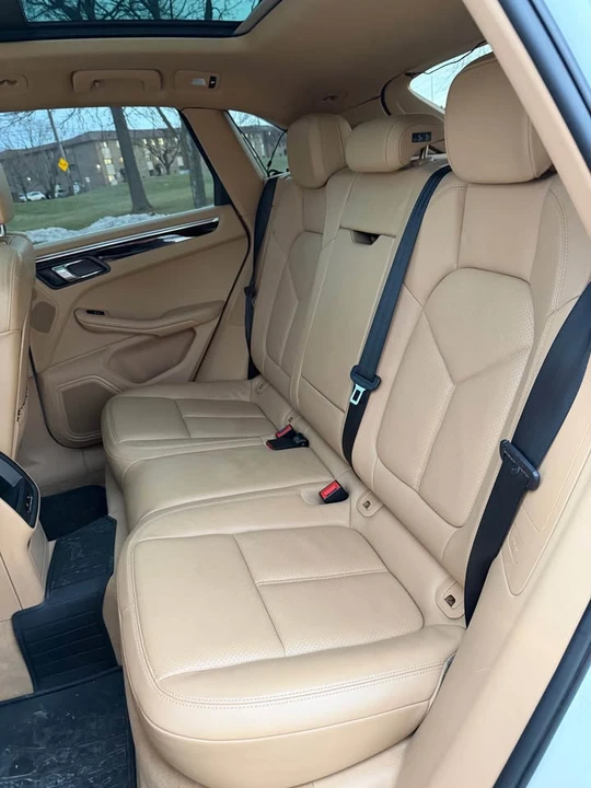 2015 Porsche Macan S - Image 7 of 9
