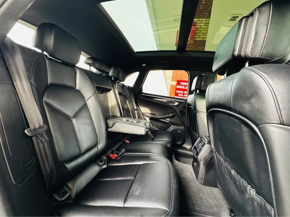 2015 Porsche Macan S - Image 10 of 19