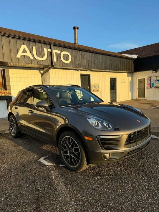 2015 Porsche Macan S - Image 2 of 20