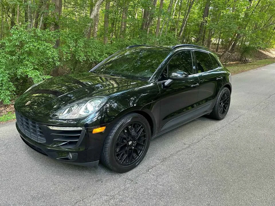 2015 Porsche Macan S - Image 2 of 10