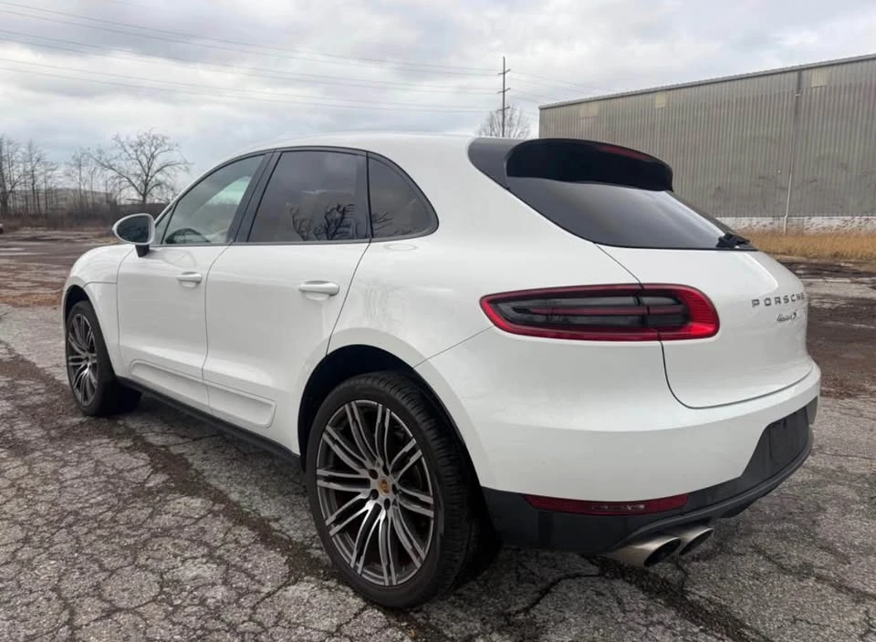 2015 Porsche Macan S - Image 8 of 20