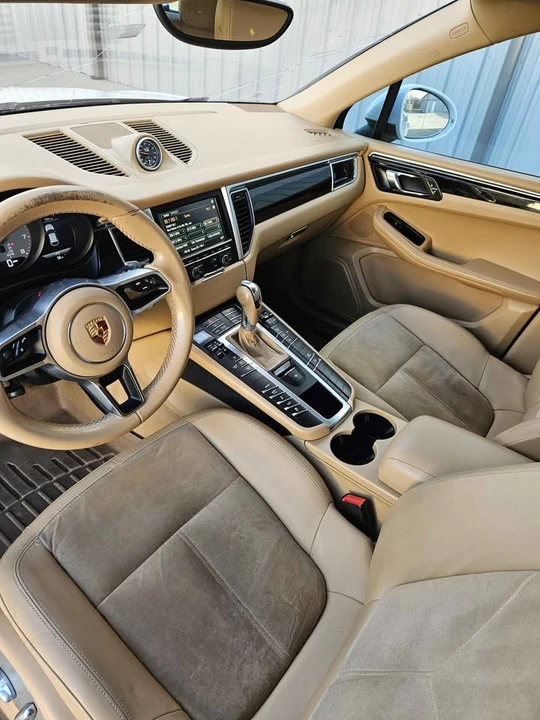2015 Porsche Macan S - Image 12 of 18