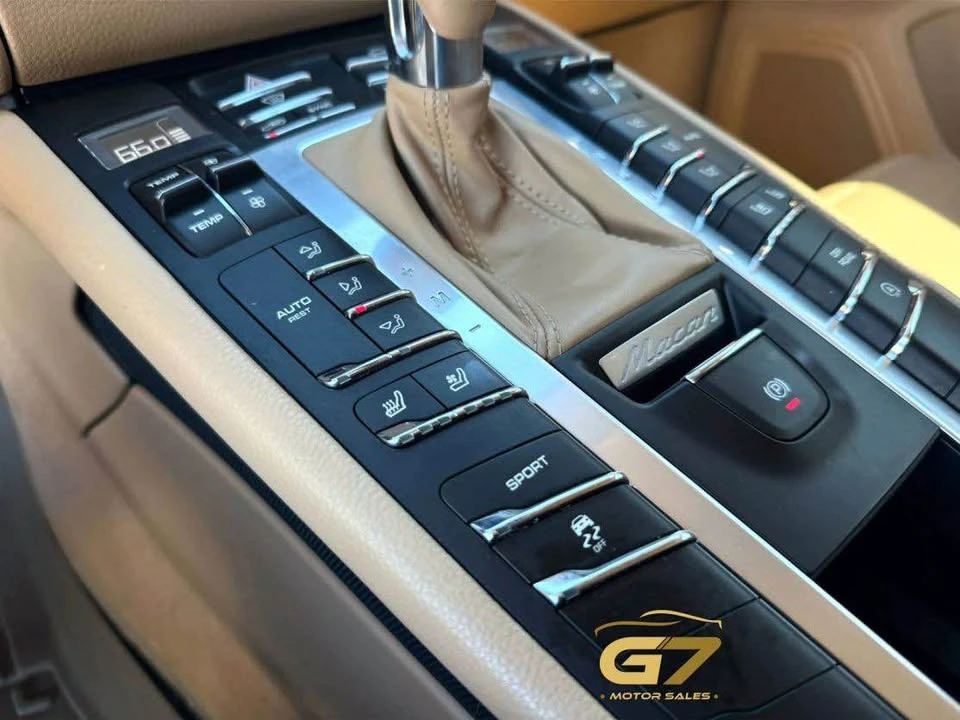 2015 Porsche Macan S - Image 7 of 9
