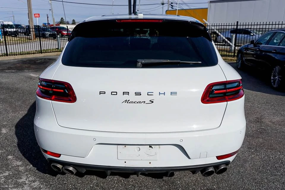 2015 Porsche Macan S - Image 7 of 19