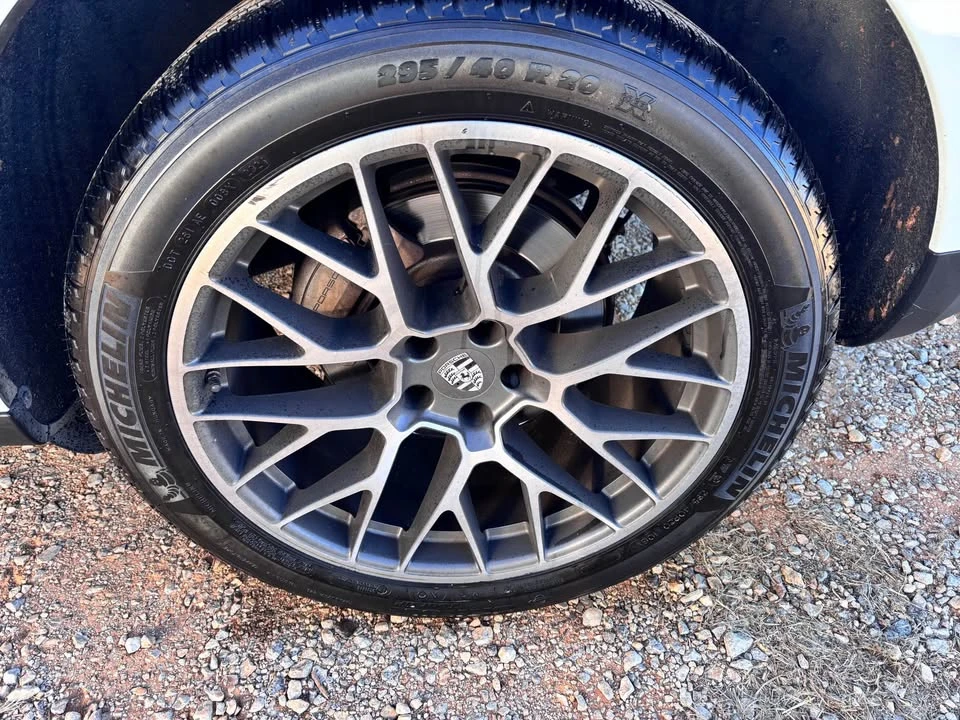 2015 Porsche Macan S - Image 12 of 13