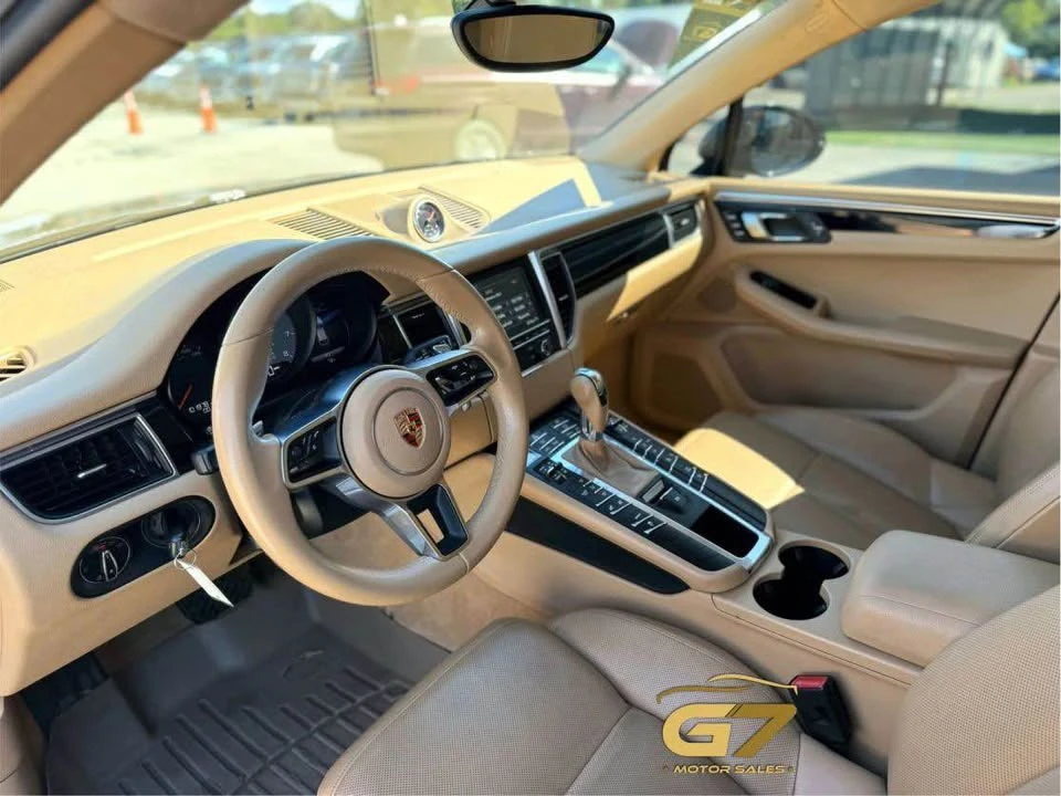 2015 Porsche Macan S - Image 6 of 9