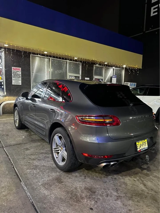 2015 Porsche Macan S - Image 2 of 20