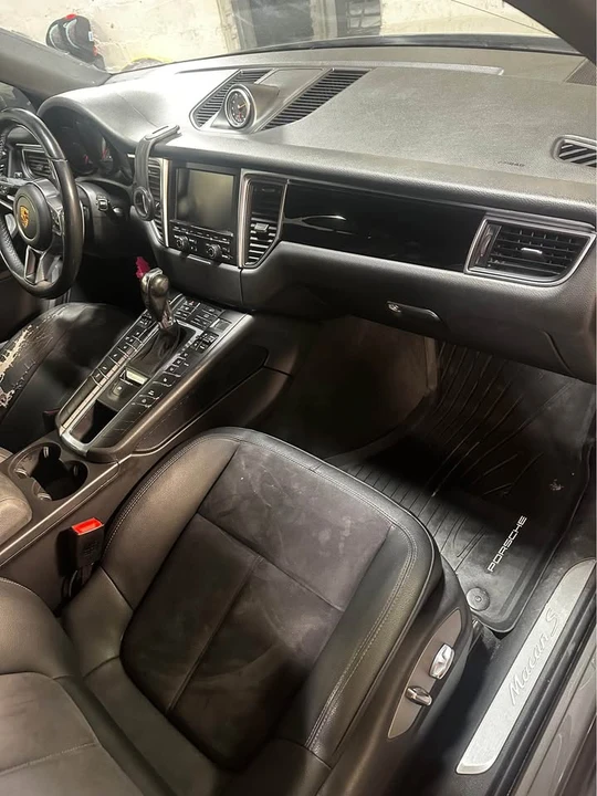 2015 Porsche Macan S - Image 13 of 20