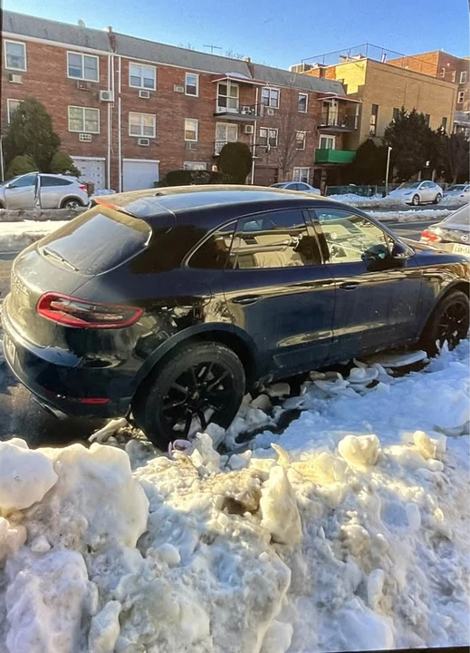 2015 Porsche Macan S - Image 2 of 8