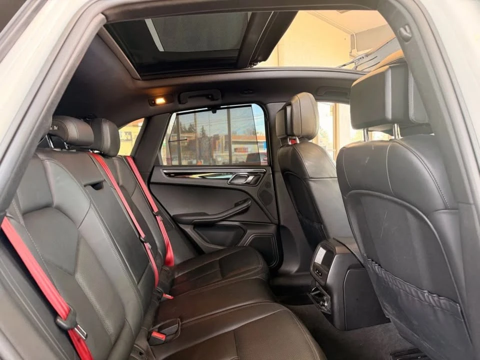 2015 Porsche Macan S - Image 9 of 20