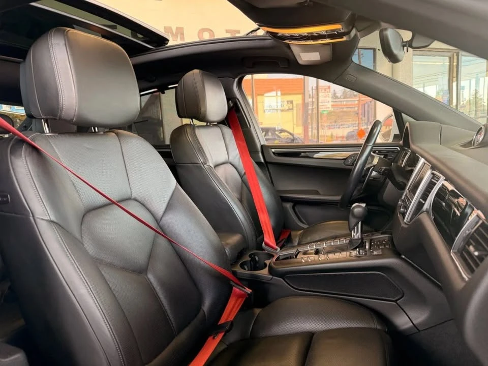 2015 Porsche Macan S - Image 6 of 16