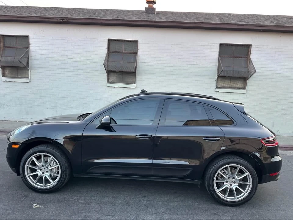 2015 Porsche Macan - Image 6 of 16
