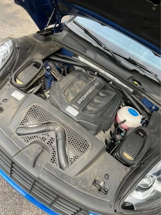 2015 Porsche Macan - Image 12 of 12