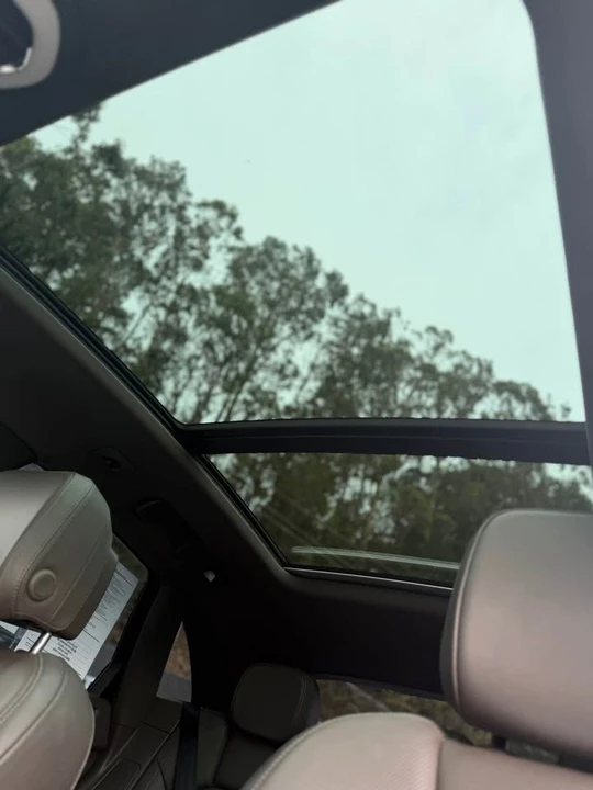 2015 Porsche Macan - Image 8 of 10