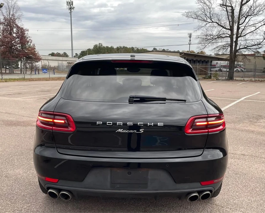 2015 Porsche Macan - Image 7 of 19