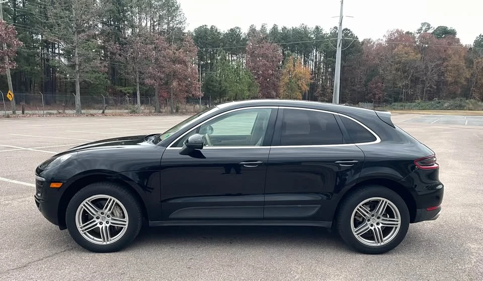 2015 Porsche Macan - Image 6 of 19