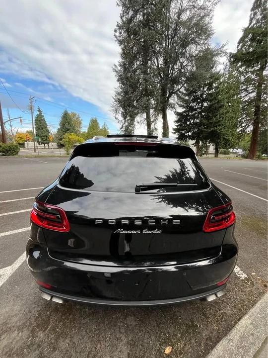 2015 Porsche Macan Turbo - Image 6 of 19