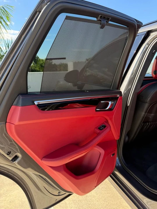 2015 Porsche Macan Turbo - Image 12 of 15