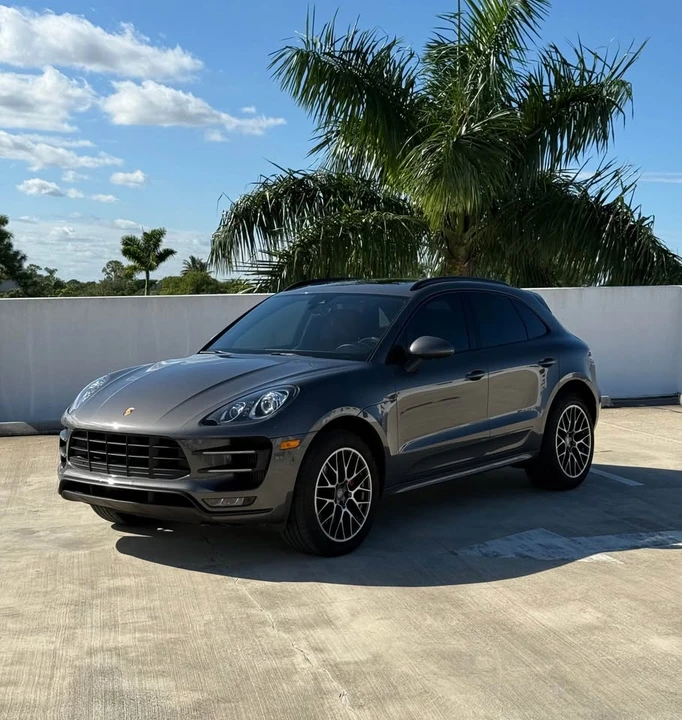 2015 Porsche Macan Turbo - Image 15 of 15
