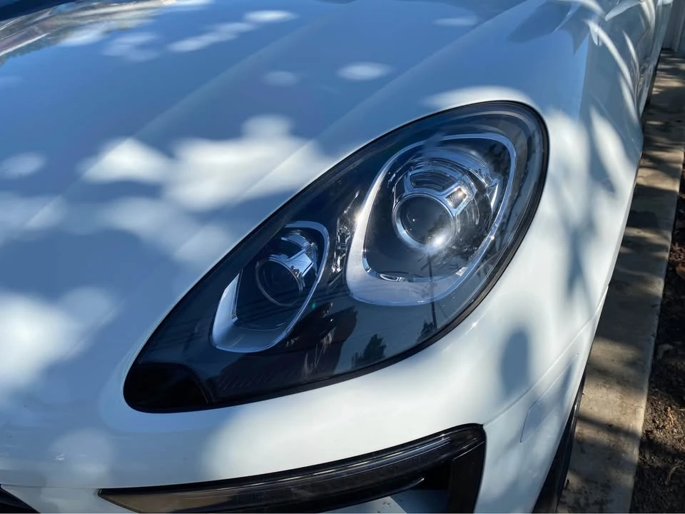 2015 Porsche Macan Turbo - Image 11 of 16