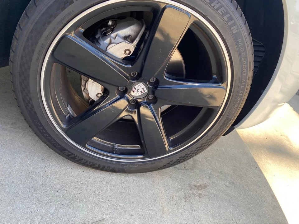 2015 Porsche Macan Turbo - Image 14 of 16
