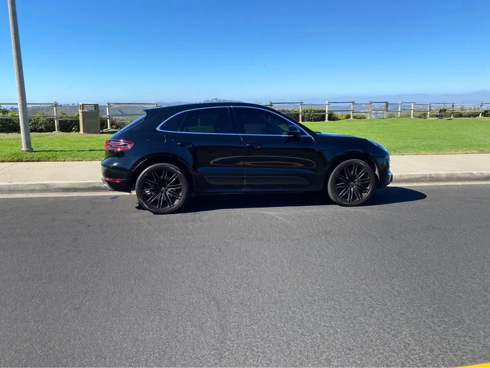 2015 Porsche Macan Turbo - Image 7 of 15
