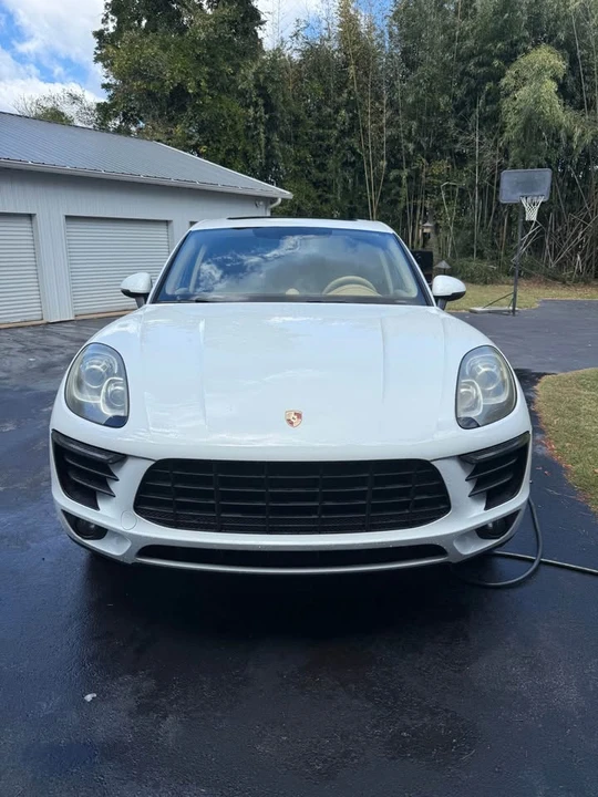 2015 Porsche Macan Turbo - Image 2 of 16