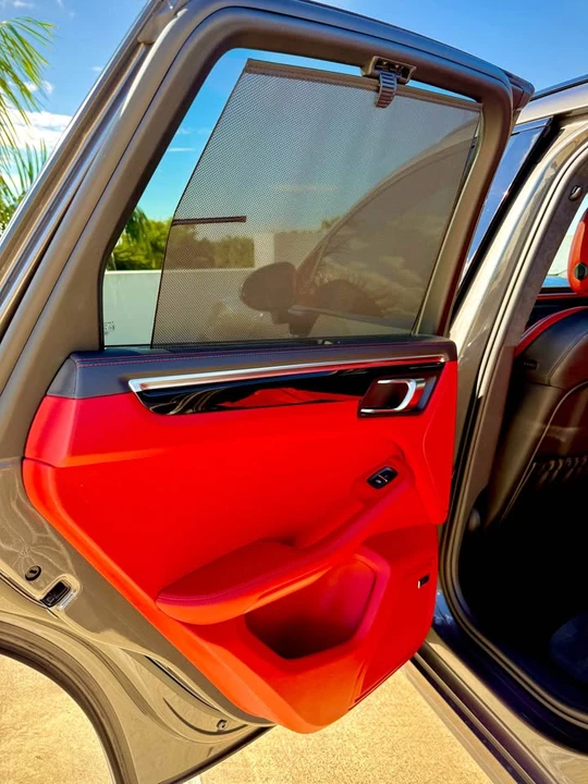 2015 Porsche Macan Turbo - Image 11 of 15