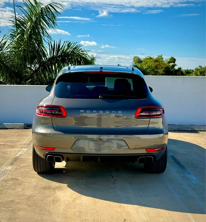 2015 Porsche Macan Turbo - Image 6 of 15