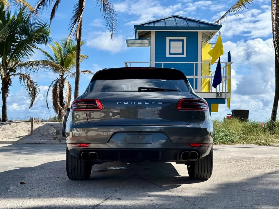 2015 Porsche Macan Turbo - Image 8 of 20