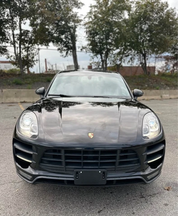 2015 Porsche Macan Turbo - Image 3 of 20