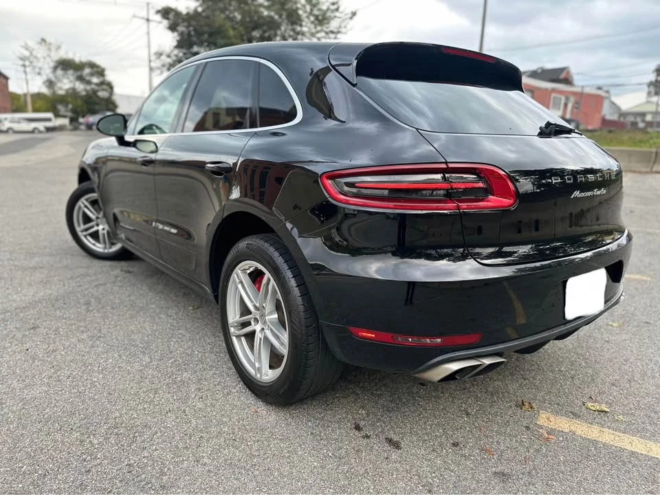 2015 Porsche Macan Turbo - Image 4 of 20