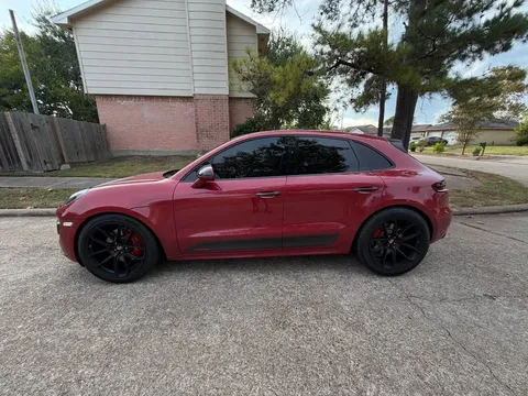 2015 Porsche Macan Turbo - Image 2 of 20