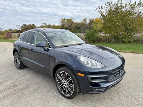 2015 Porsche Macan Turbo w/Performance Pkg