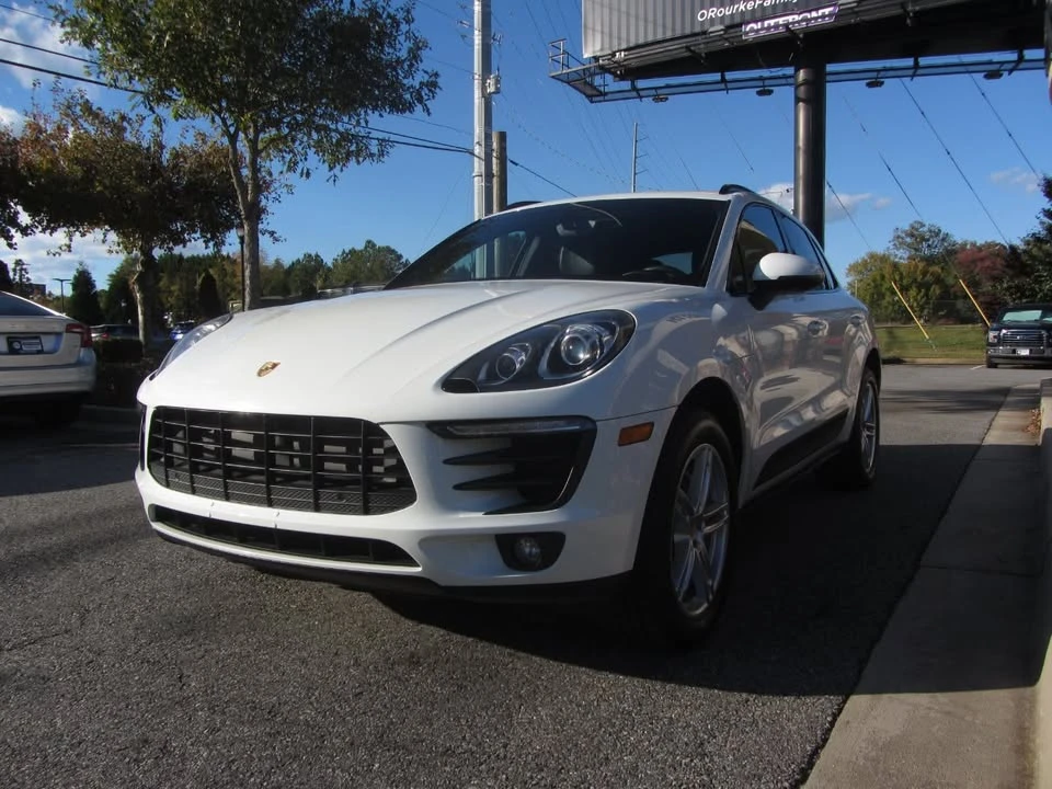 2015 Porsche Macan S - Image 2 of 20