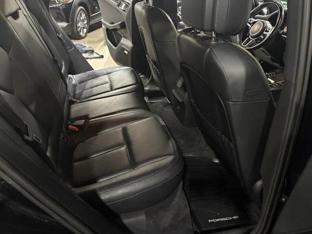 2015 Porsche Macan S - Image 10 of 19