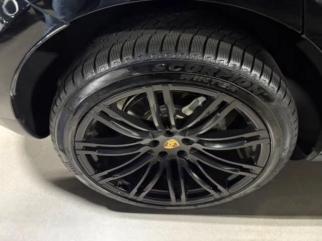 2015 Porsche Macan S - Image 16 of 19