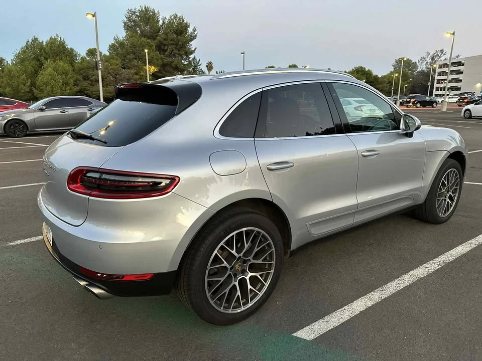 2015 Porsche Macan S - Image 8 of 15