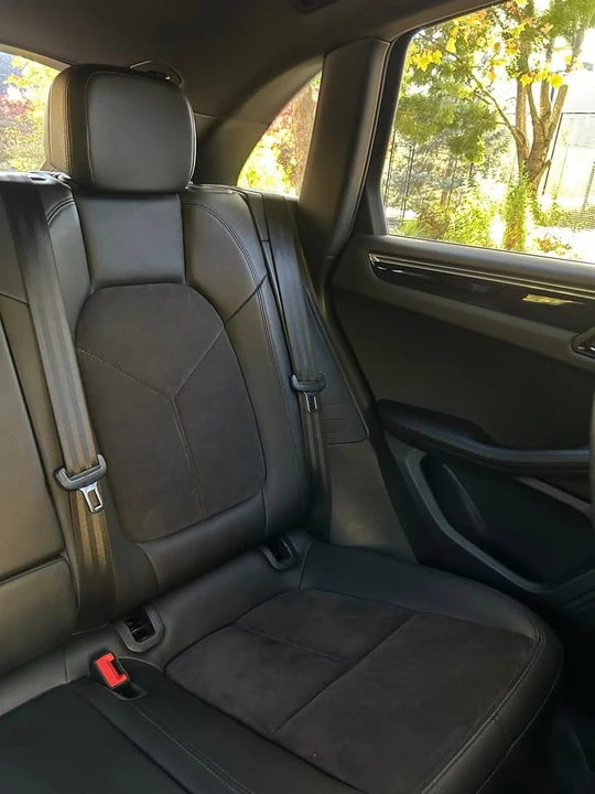 2015 Porsche Macan S - Image 10 of 19
