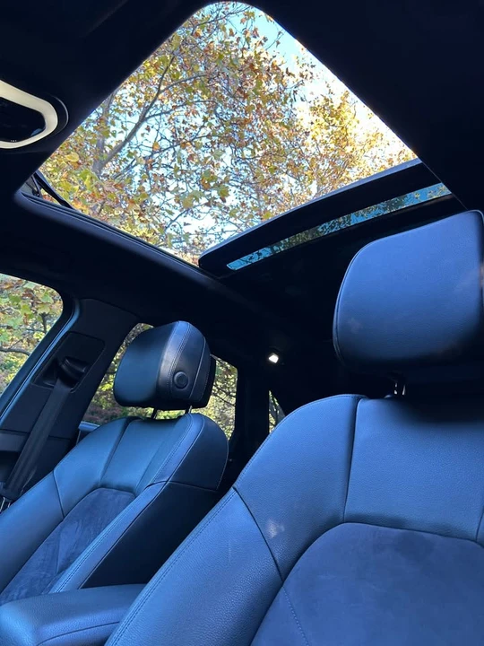 2015 Porsche Macan S - Image 13 of 19