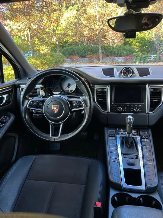 2015 Porsche Macan S - Image 7 of 19