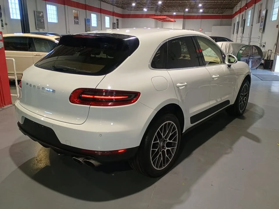 2015 Porsche Macan S - Image 5 of 20