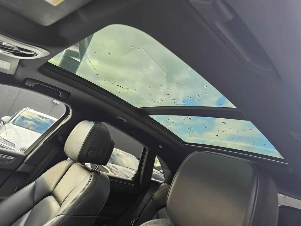 2015 Porsche Macan S - Image 11 of 15